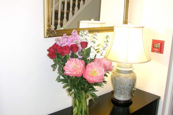 Hallway desk